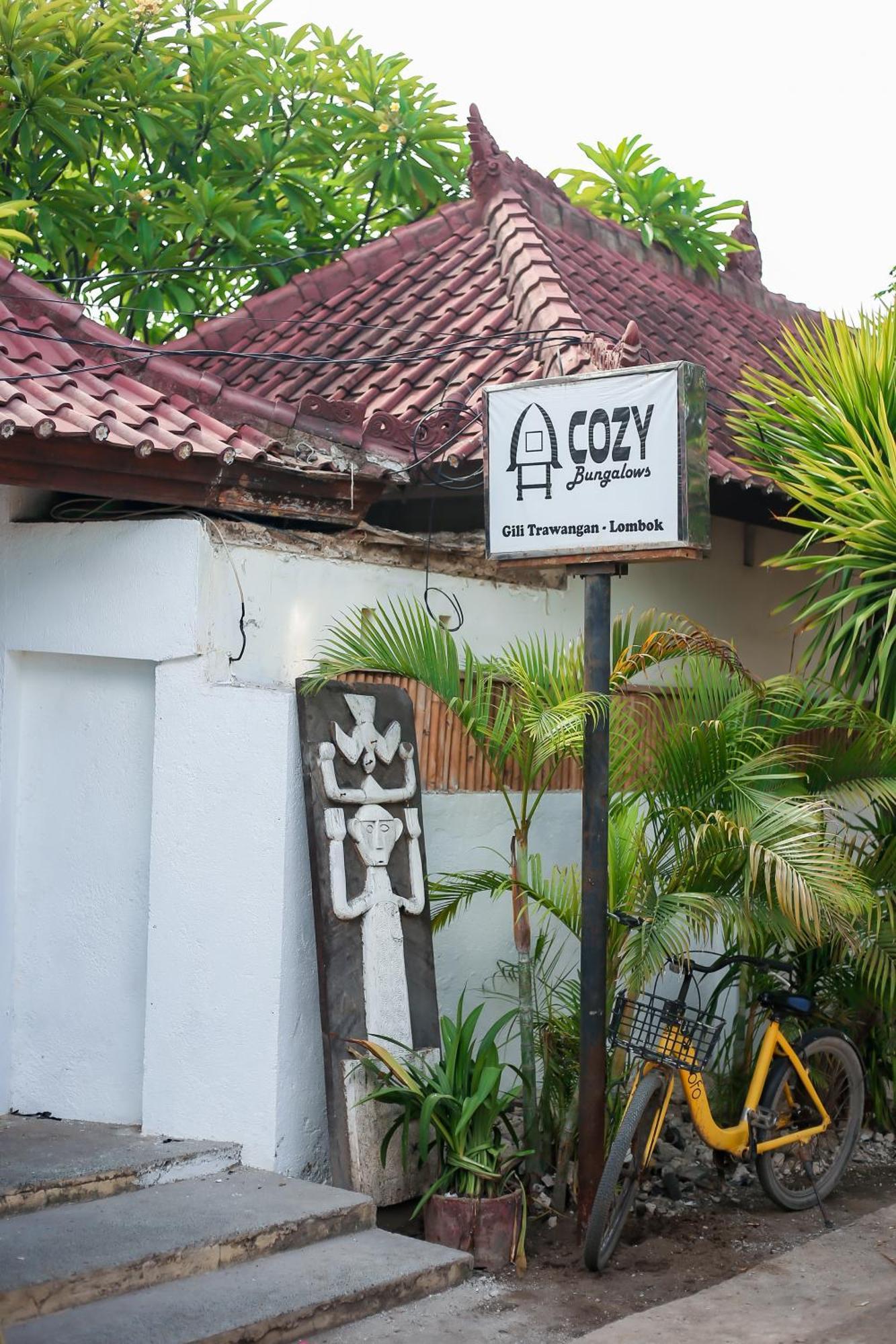 Cozy Bungalows Gili Trawangan Esterno foto